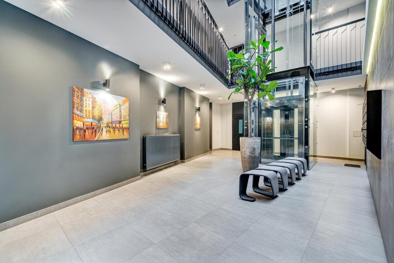 Happy Inn Presidential, Self Check-In, Parking In The Underground Garage Вильнюс Экстерьер фото